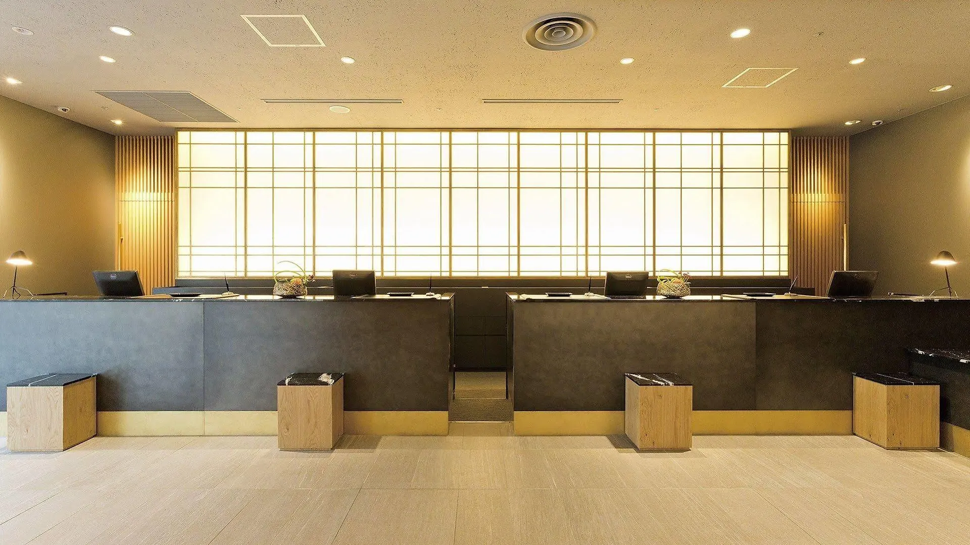****  Shinjuku Washington Hotel Tokio Japan