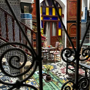riad-dar-fes.hotelfesmorocco.com/